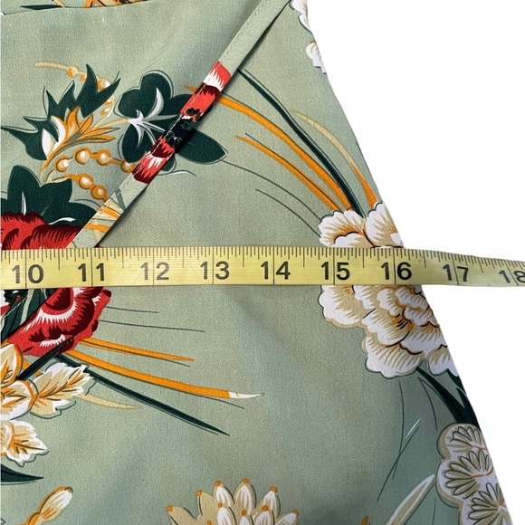 CBR green floral V-neck faux wrap maxi dress size small - Picture 11 of 15